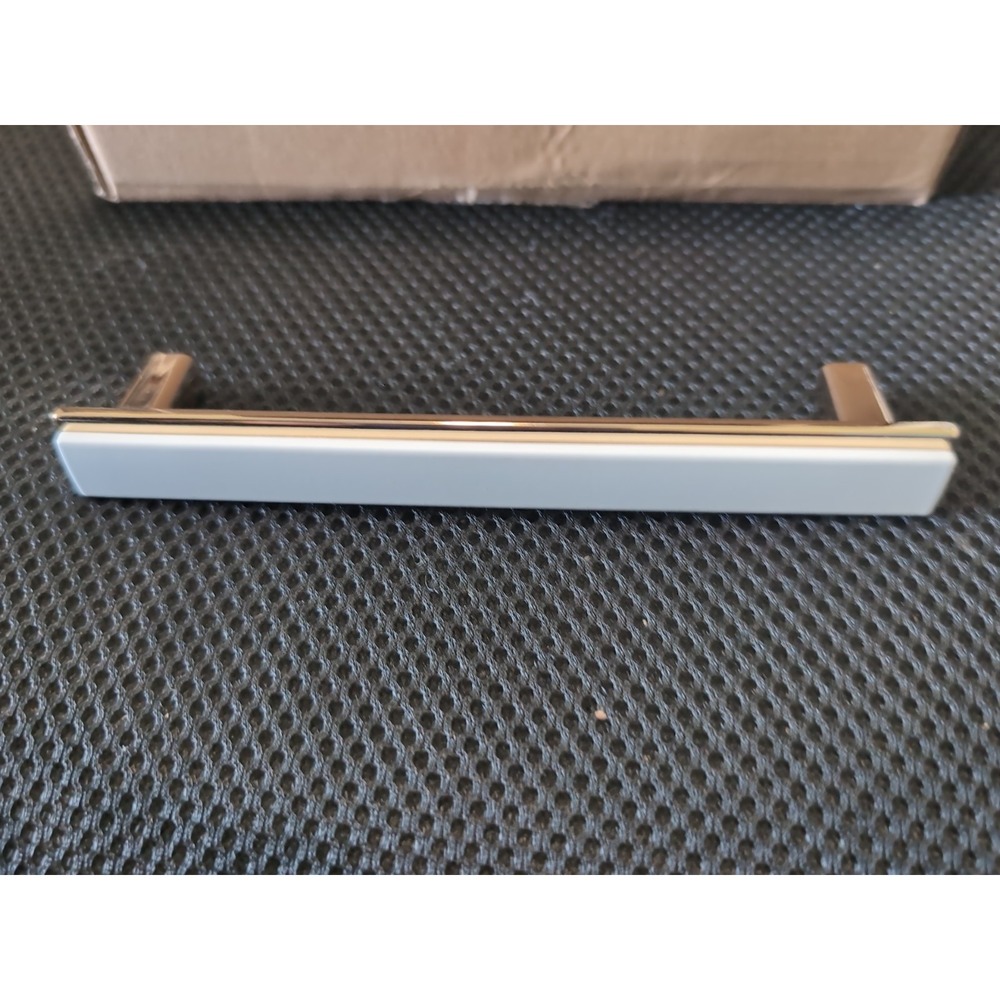 15 Pack White Gold 6in Kitchen Cabinet Handles Pulls 5in 128mm Center LS4499WH